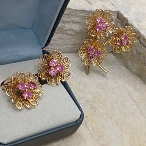 Vintage Fligrie pink crystal earrings and brooch set Gold-filled